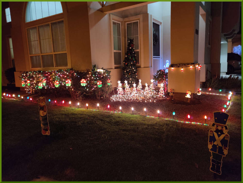 2021 Christmas decorations around Iwalani Village